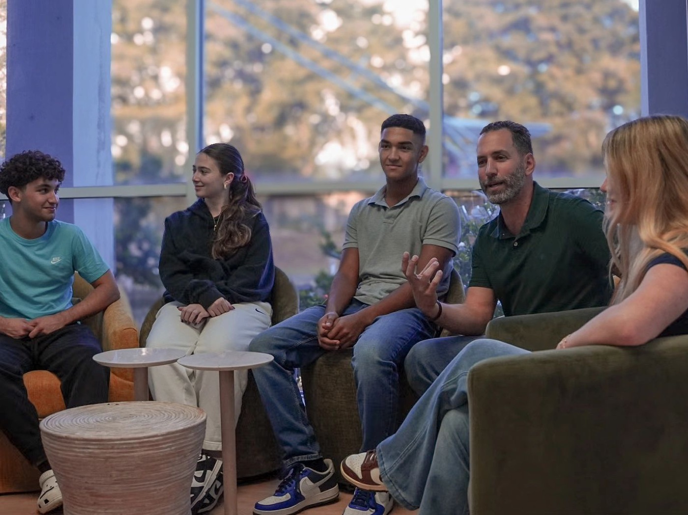 Group discussions in a Connect group